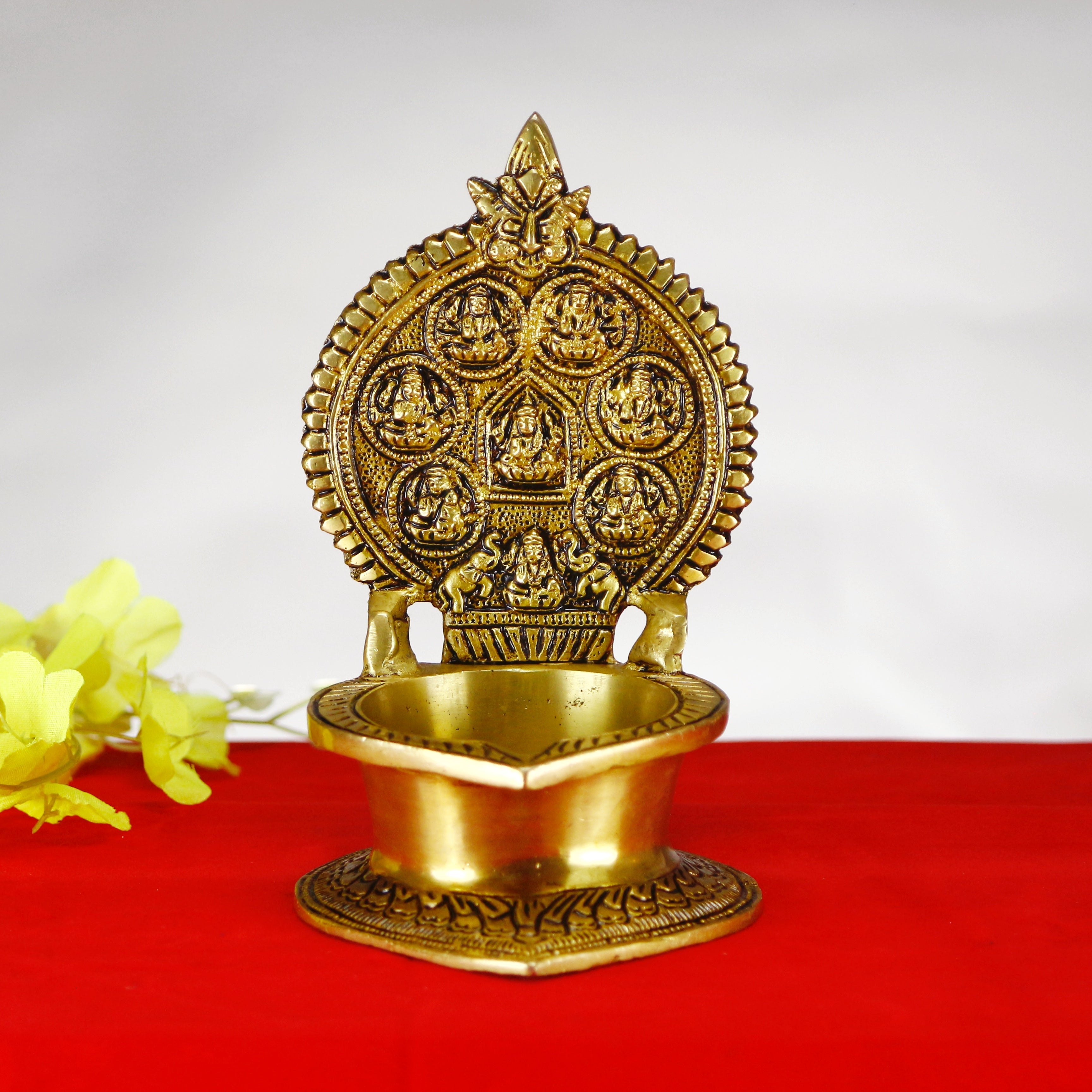 Ashtalakshmi Diya L