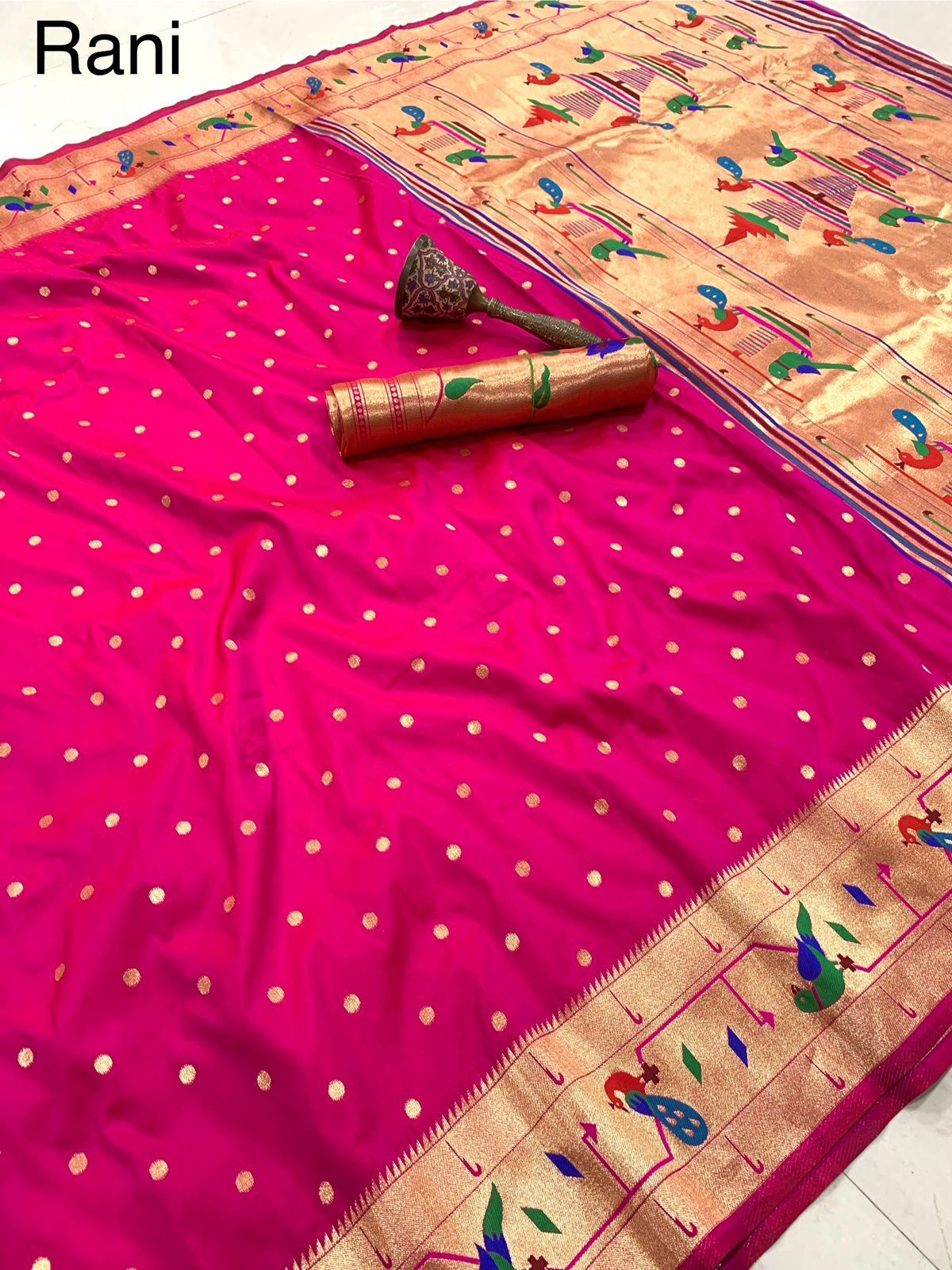 Rani Mor Popat Border Semi Paithani