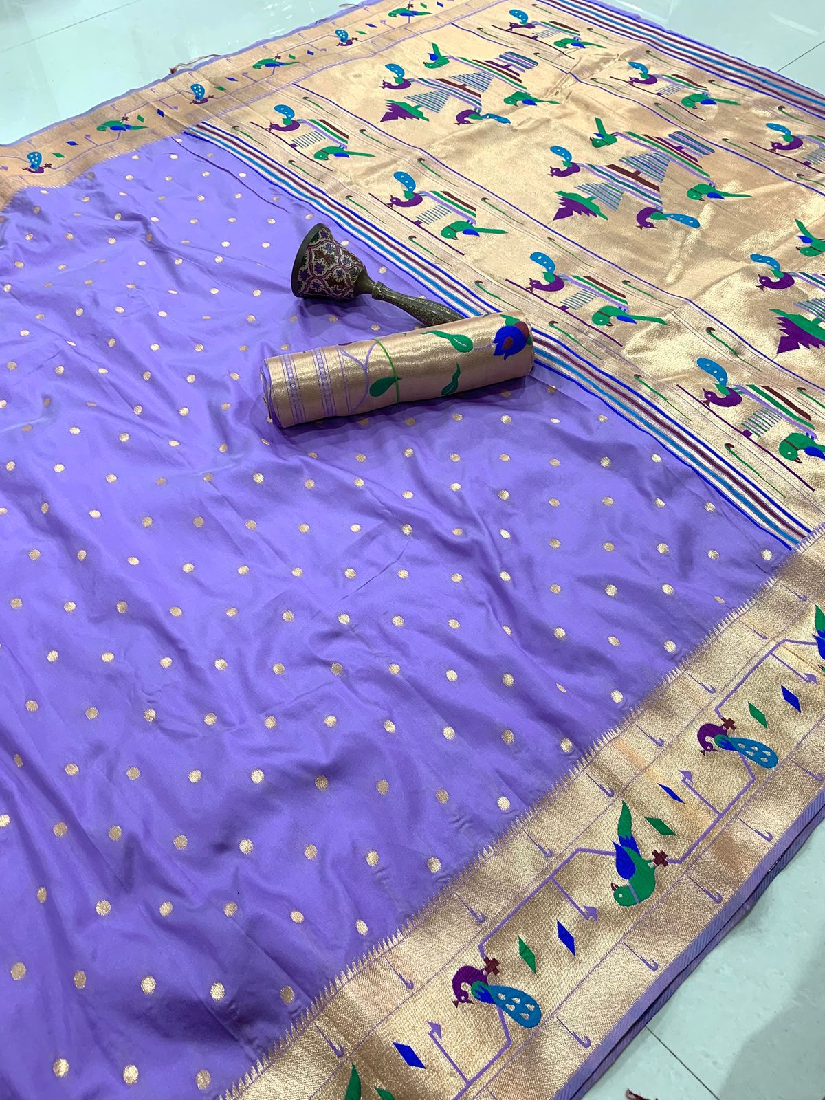 Lavendor Mor Popat Border Semi Paithani