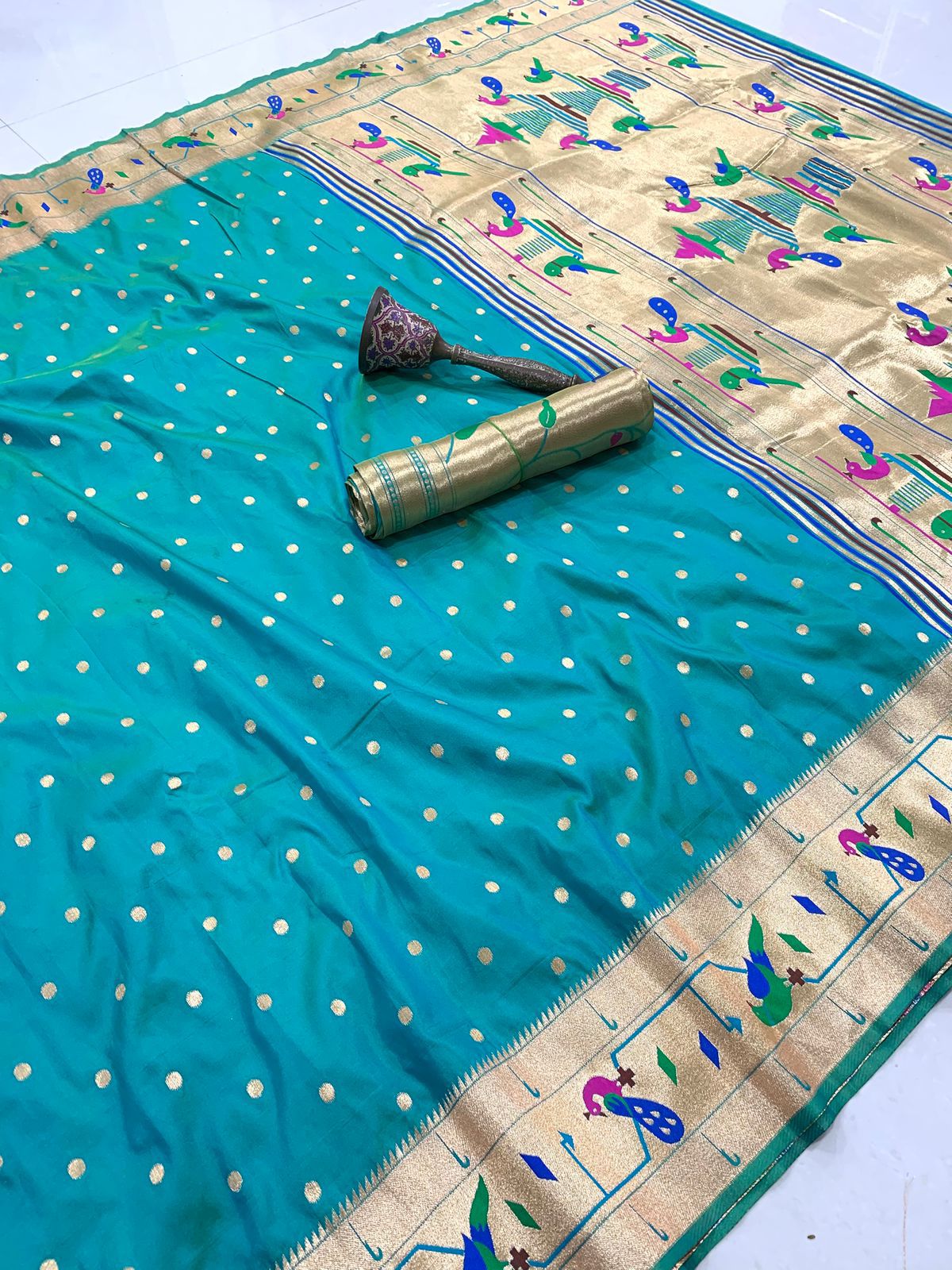 Morpankhi green Mor Popat Border Semi Paithani