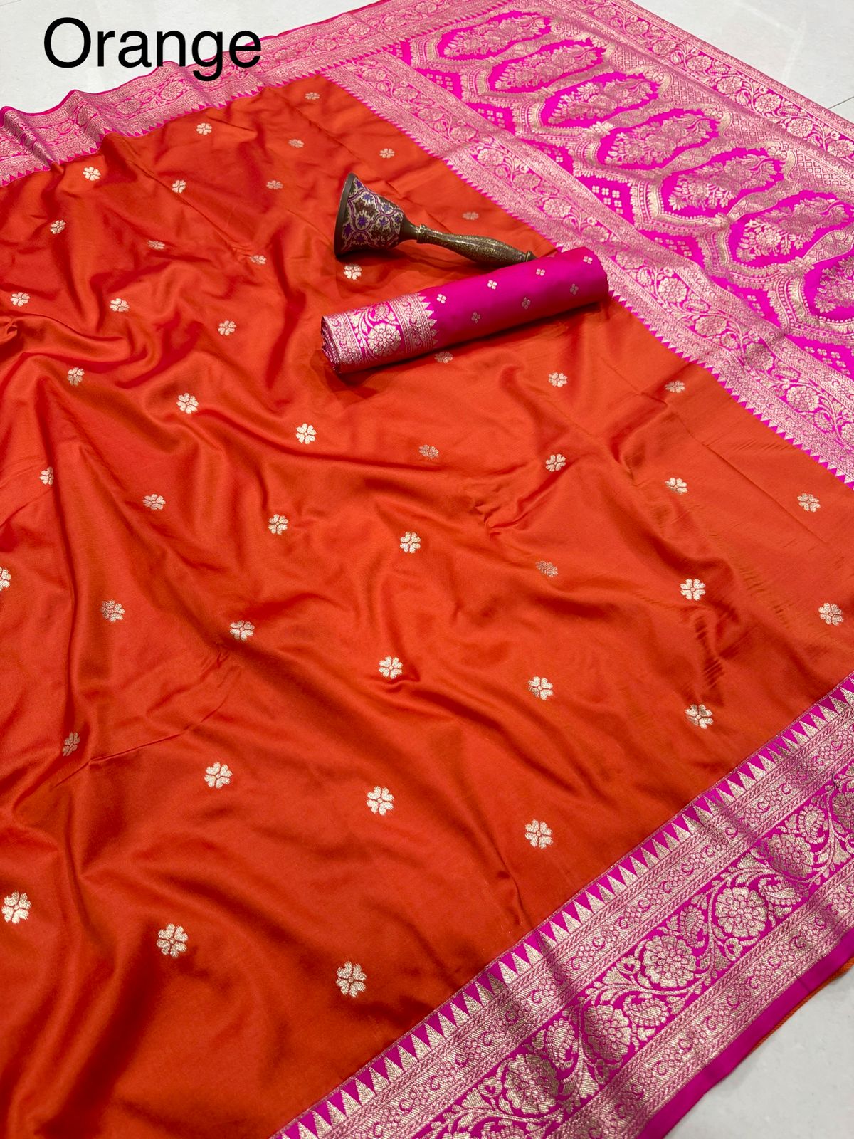 Big Flower Border + Dence Flower Butti Semi Silk Paithani