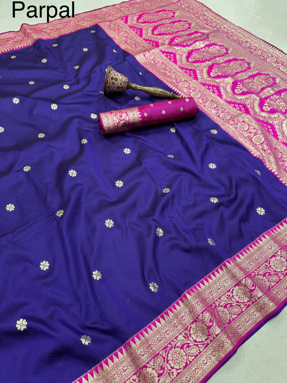 Big Flower Border + Dence Flower Butti Semi Silk Paithani