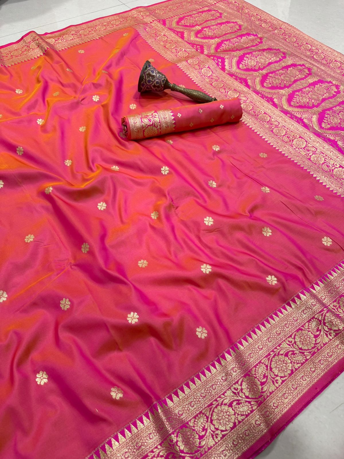 Big Flower Border + Dence Flower Butti Semi Silk Paithani