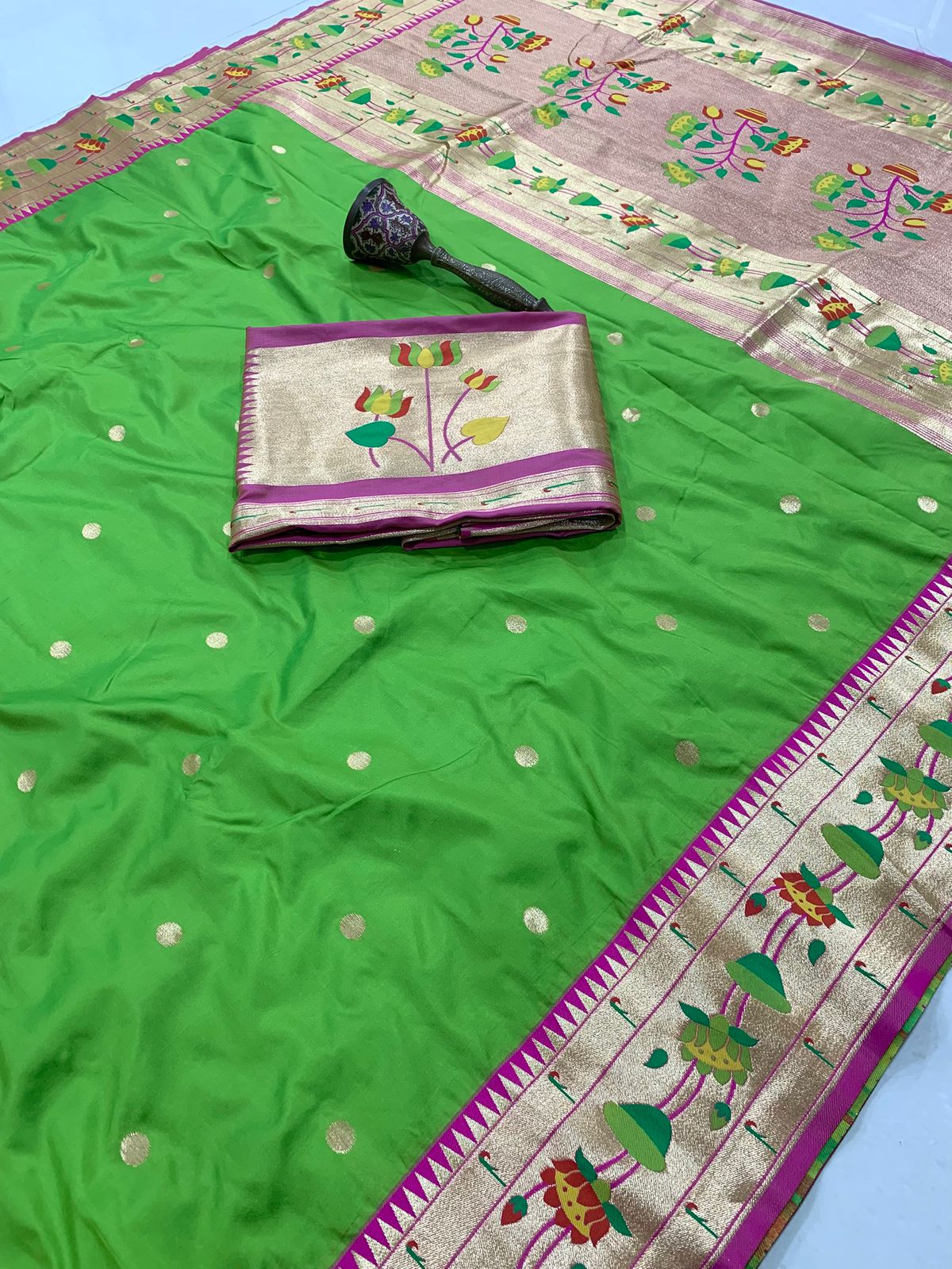 Lotus Vine Big Border Semi Silk Paithani