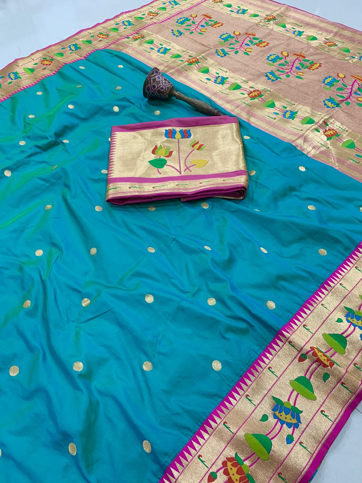 Lotus Vine Big Border Semi Silk Paithani