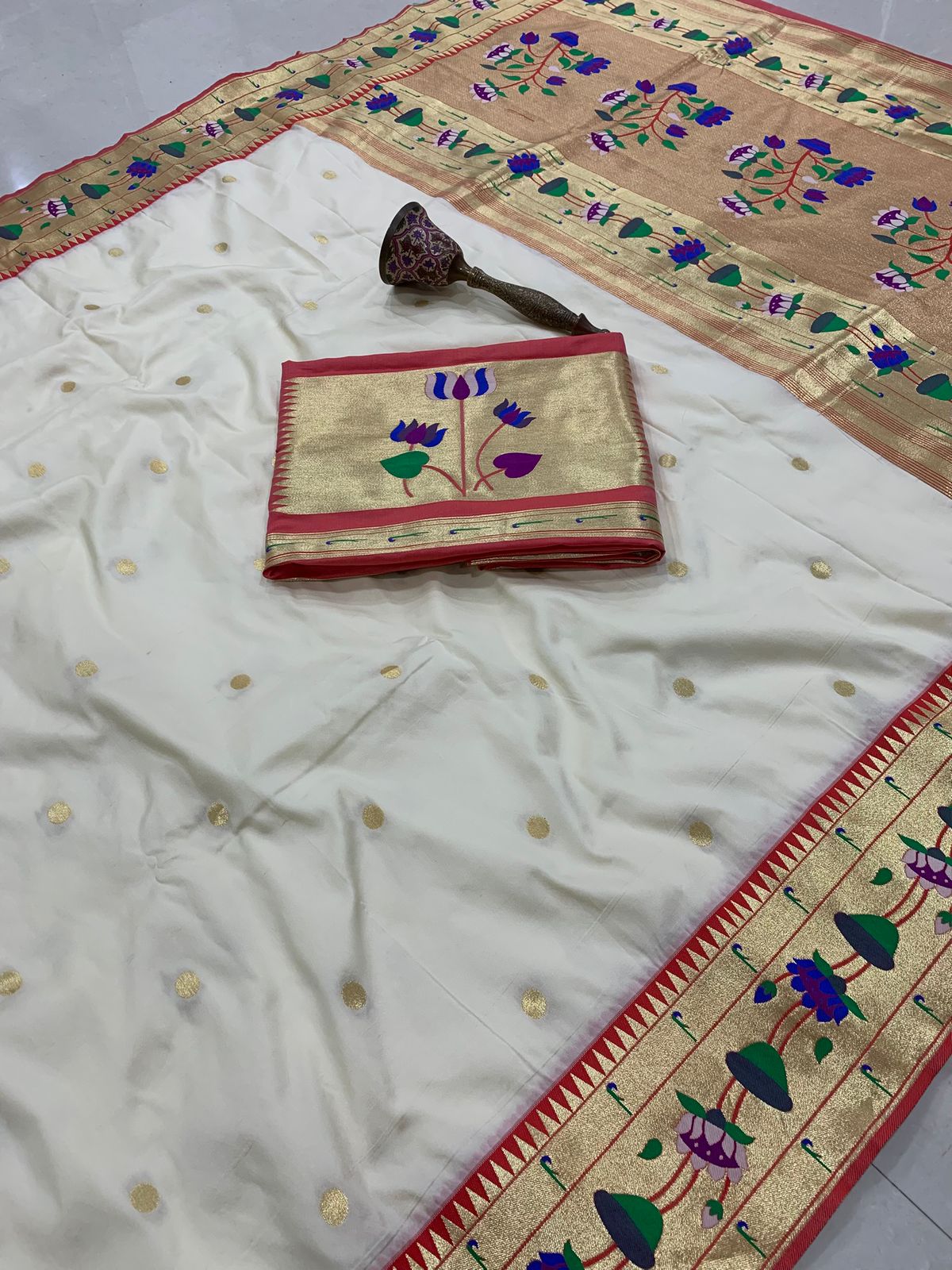 Lotus Vine Big Border Semi Silk Paithani