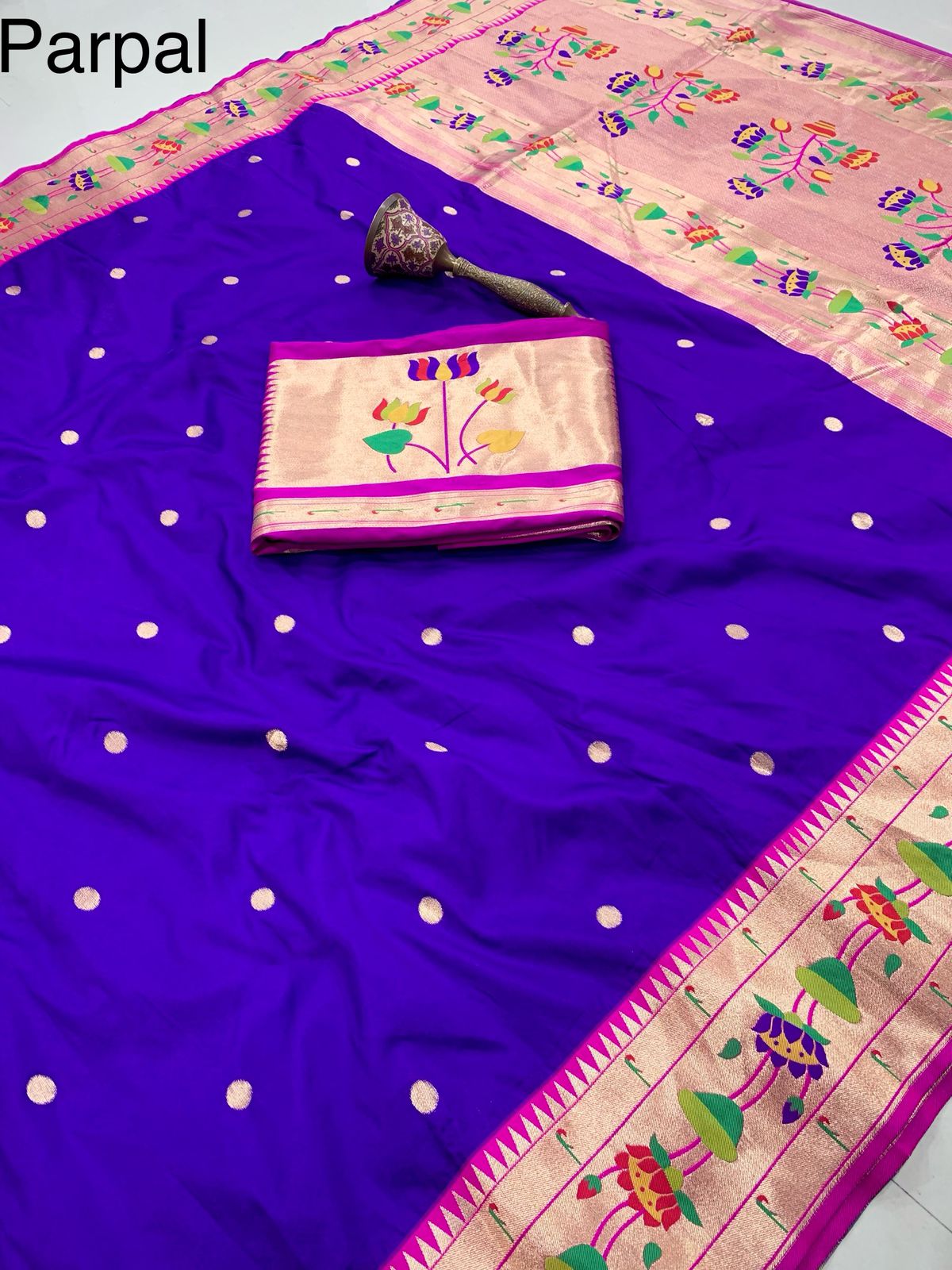 Lotus Vine Big Border Semi Silk Paithani