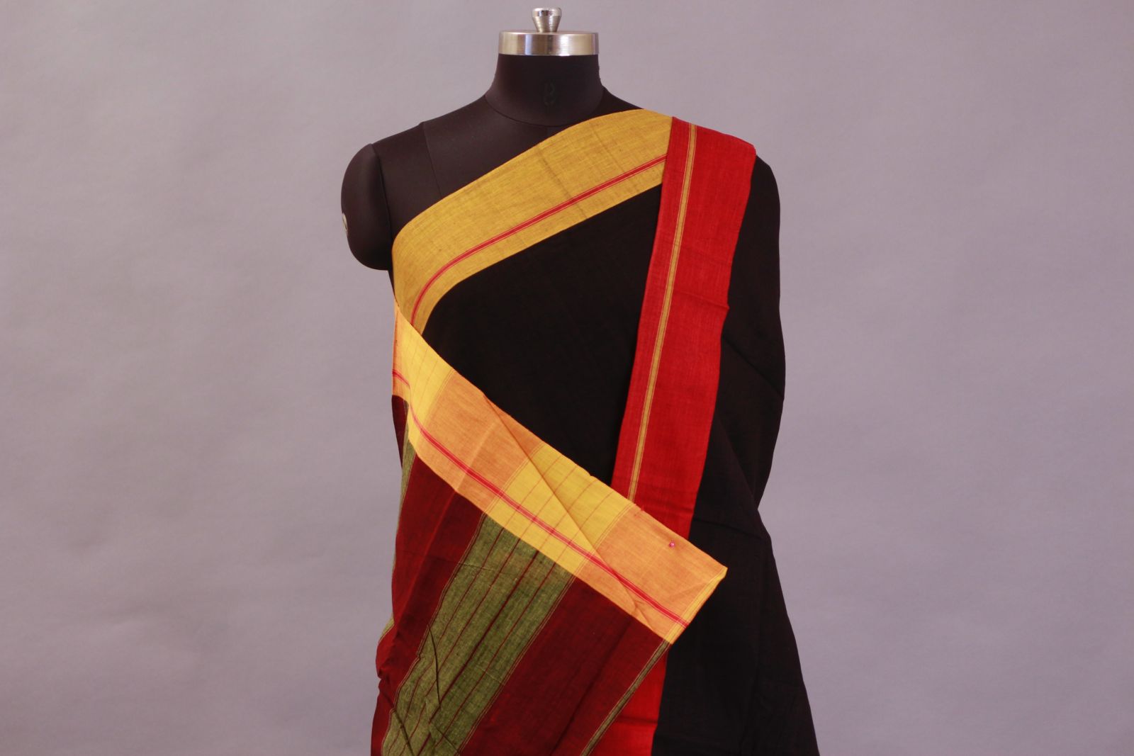 Patteda Anchu Black Red Yellow Plain