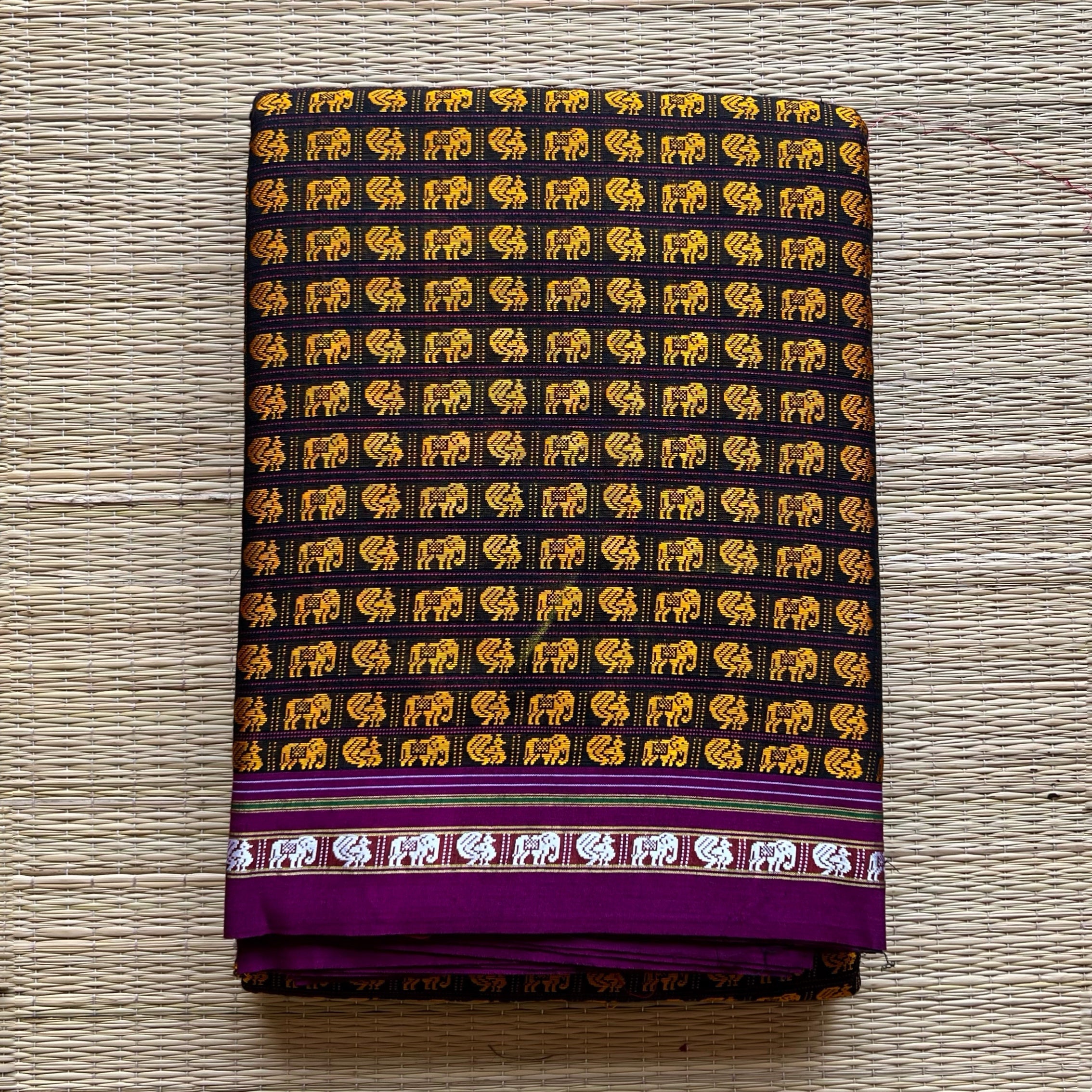 hathi-mor-khunn-fabric-8