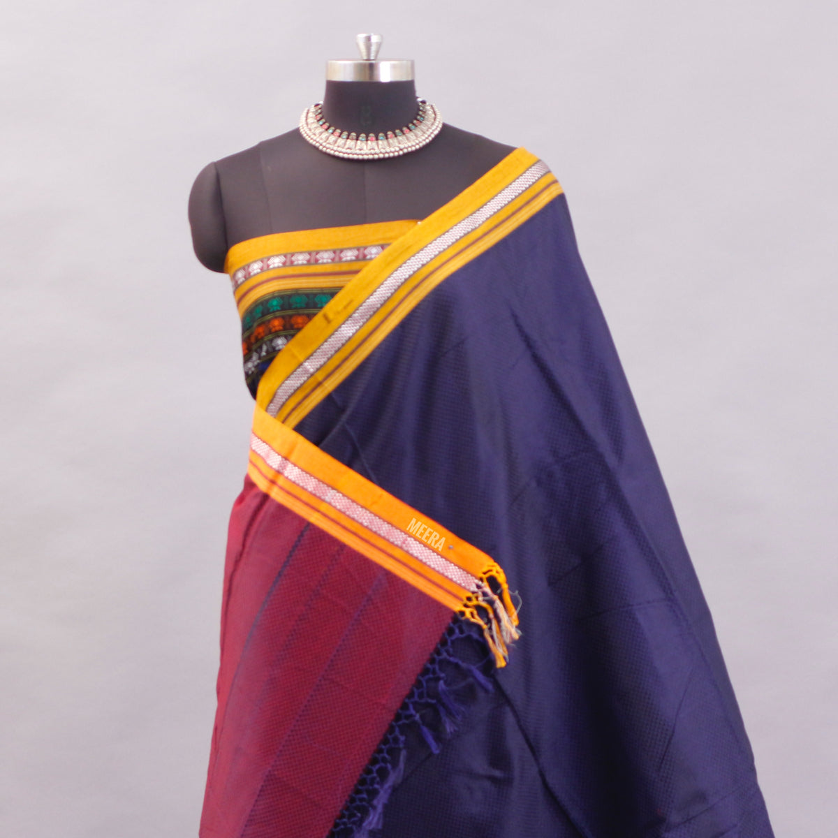 Contrast Pallu Khunn Saree Navy Blue Mustrad