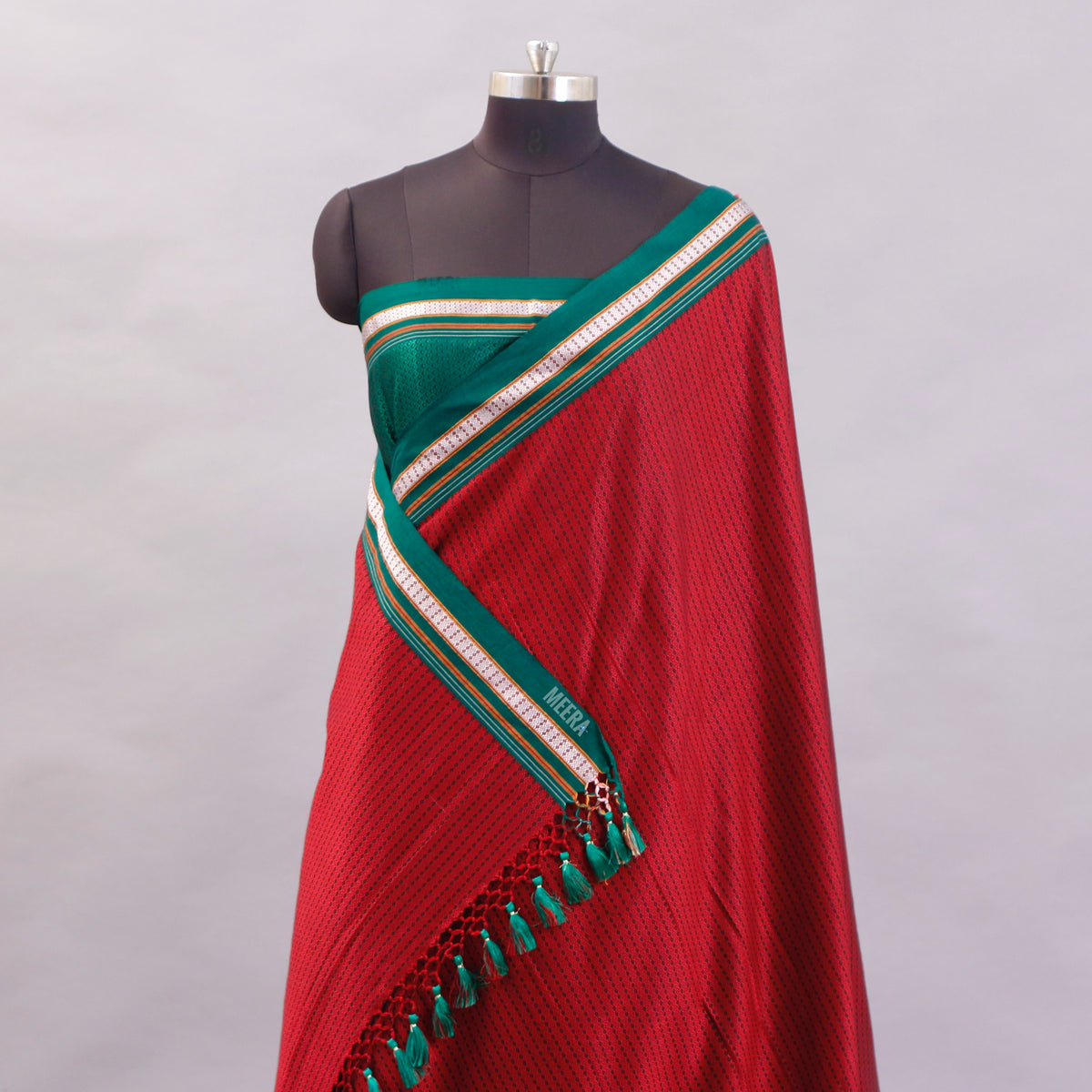 Running Pallu Khunn Saree Red Black Green