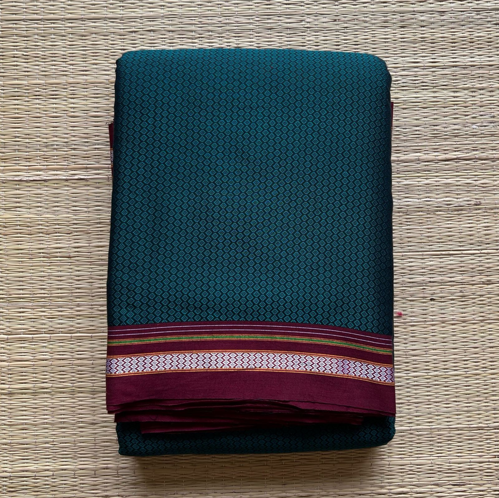 Khunn Fabric 18