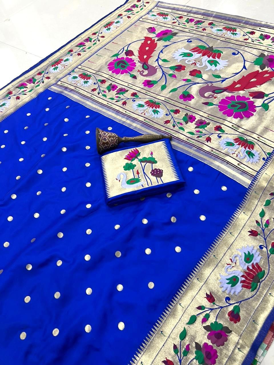 Peacock Pallu + Big Hans Border Semi Silk Paithani - Image 6
